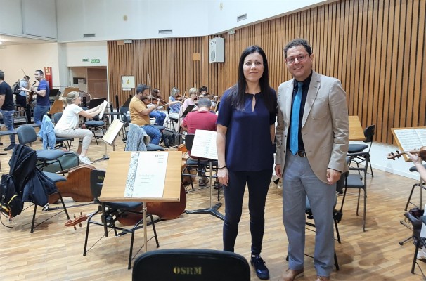La OSRM inaugura el ciclo sinfónico del Villegas con la chelista Beatriz Blanco antes de viajar al Auditorio Nacional