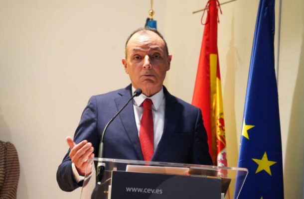 La CEV estima que el PIB de la Comunitat crecerá un 4% este año pero advierte de la desaceleración
