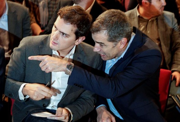 Rivera pide en Valencia más 