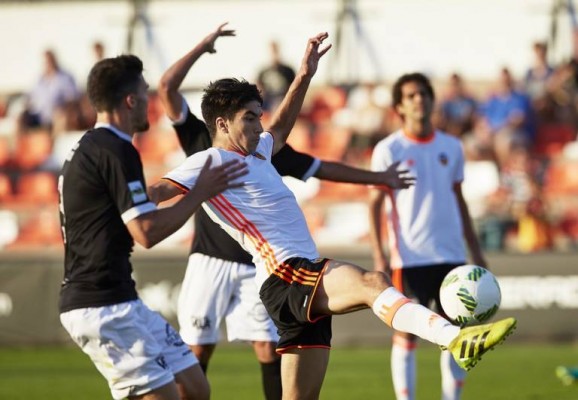 El Mestalla tratará de pasar el parón navideño en puestos de promoción