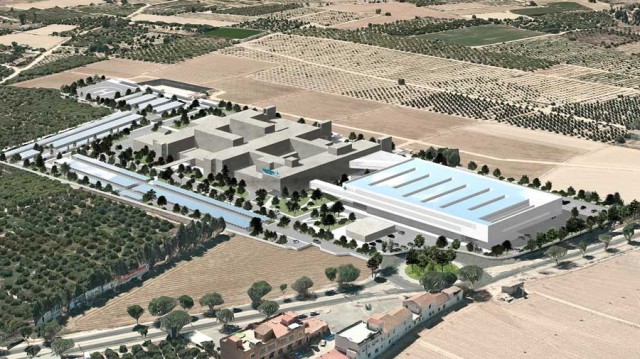 El elevado número de ofertas para ampliar el Hospital Vega Baja retrasa la licitación