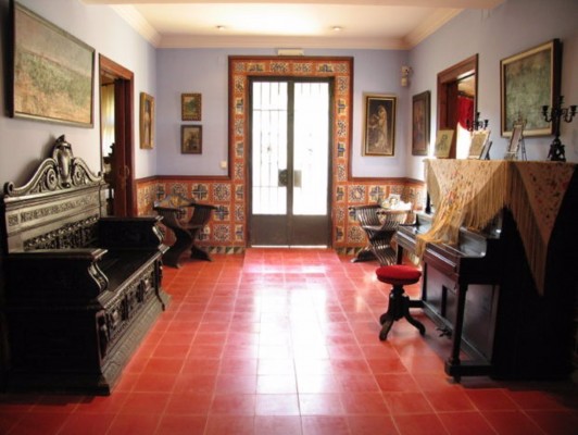 La Casa Museo Benlliure celebra su día con visitas guiadas gratuitas y ornamentos florales