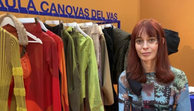 La diseñadora murciana Paula Cánovas del Vas innova en París con una colección que se puede comer