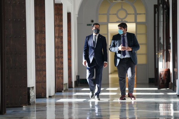 La falacia liberal de Andalucía que también sufrimos en Murcia
