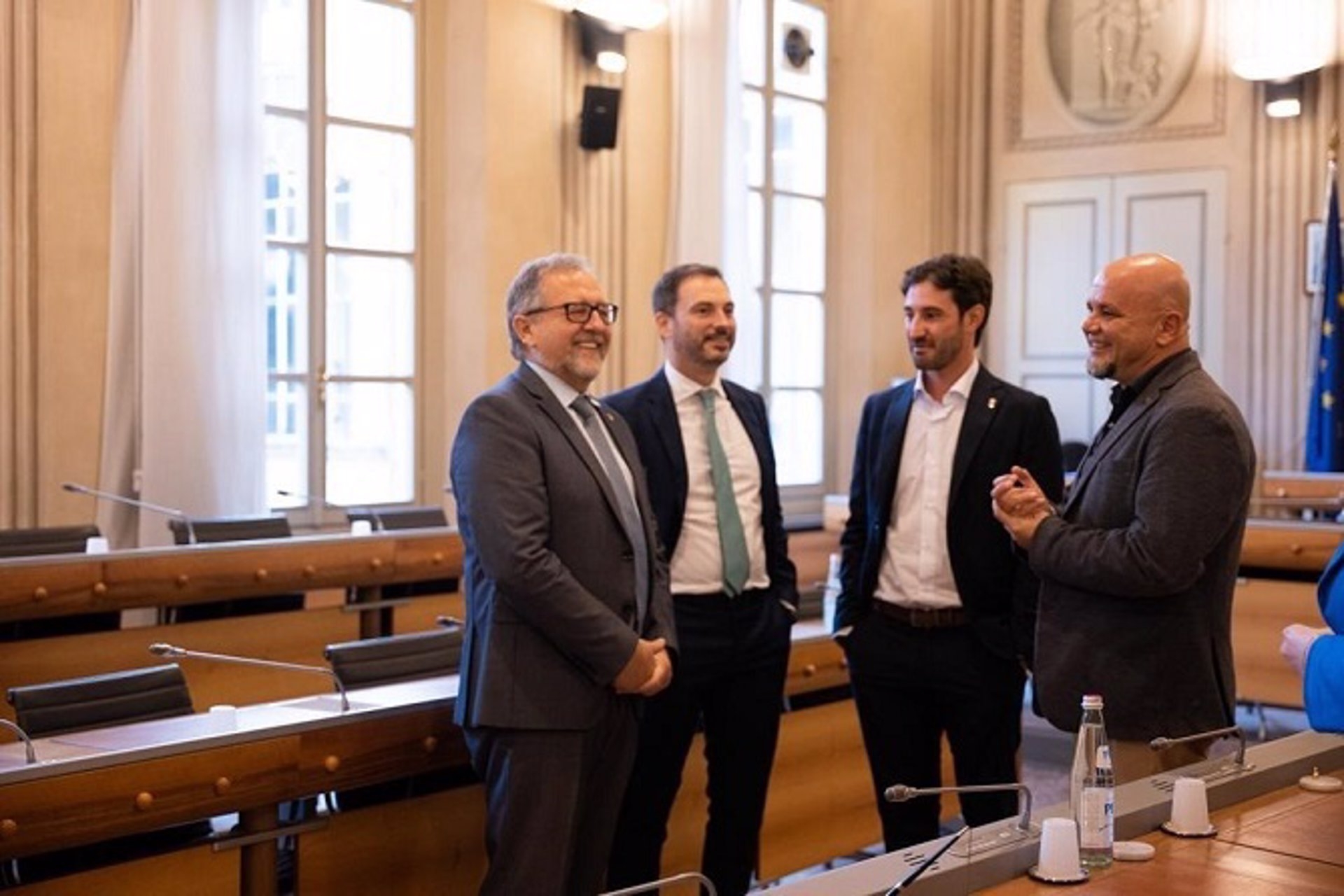 La Diputación de Castellón y el gobierno de Reggio Emilia irán de la mano para defender la cerámica ante la UE