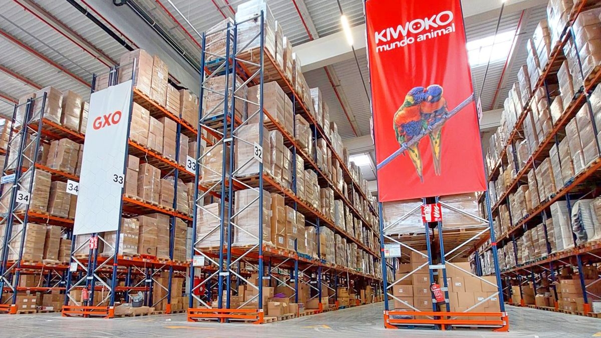 GXO celebra el primer aniversario de su centro para apoyar el excepcional crecimiento del Grupo IskayPet
