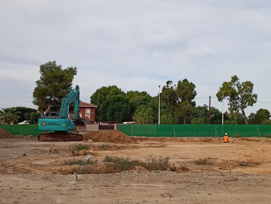 Educación prevé que La Paz de Torrellano esté en verano y financiar el conservatorio de Elche en 2023