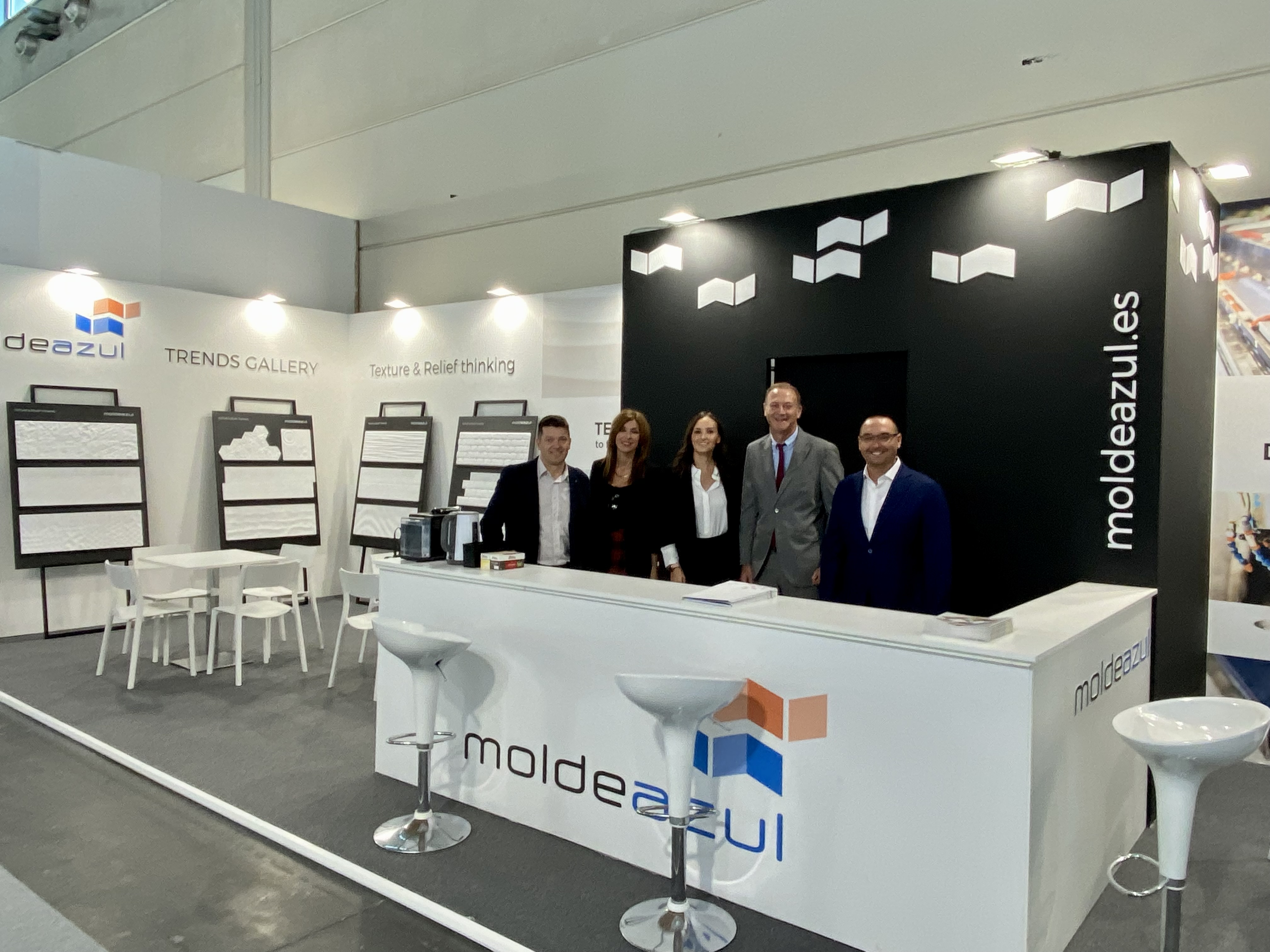 Molde Azul propone en Tecna sus tendencias más vanguardistas en textura y relieve