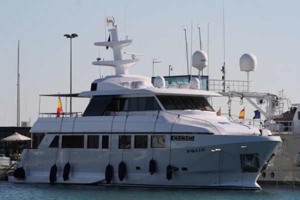 El Puerto abre una nueva subasta para deshacerse de su yate 