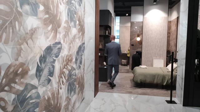 El gas impregna cada negociación en Cersaie y el azulejo europeo pierde competitividad