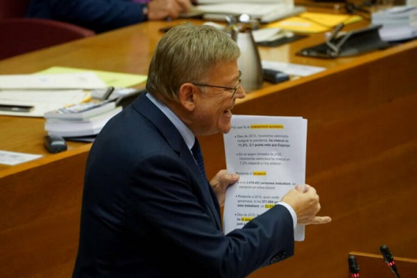 Puig da un giro en el último debate y se marca un discurso de investidura
