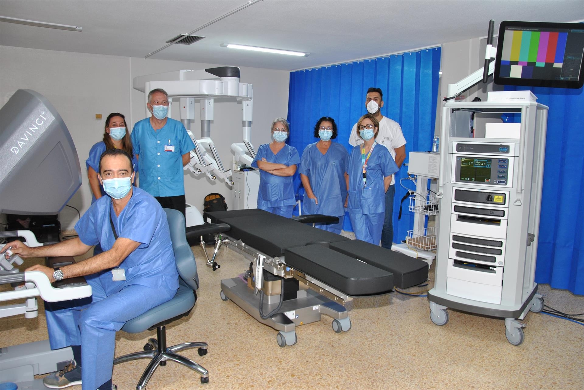 El Hospital General de Castelló instala el primer equipo de cirugía robótica Da Vinci