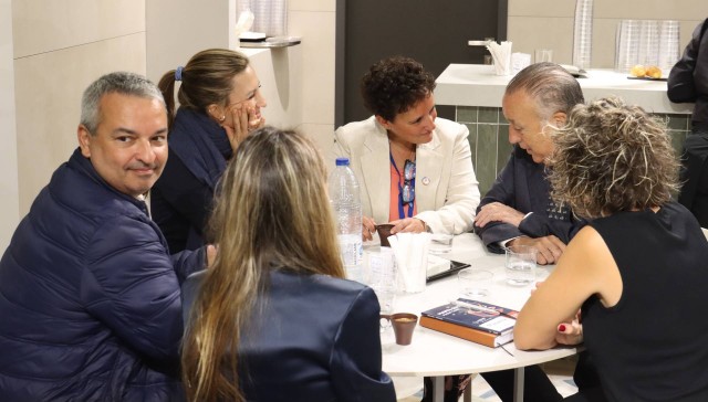 Más de 35 empresas ondenses muestran en Cersaie sus innovaciones en cerámica