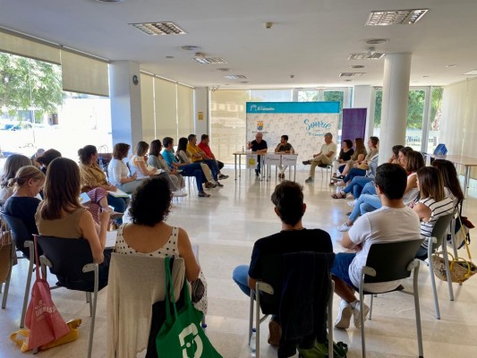 Comunicación y conexión: los principales retos de las administraciones para satisfacer a la juventud
