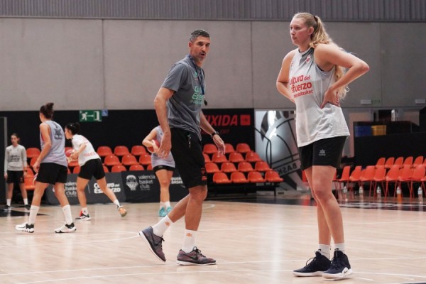 Valencia Basket cierra la pretemporada ante Kutxabank Araski 