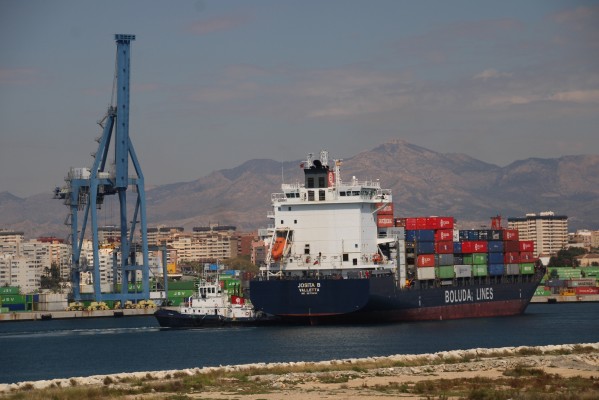 El Puerto de Alicante crece un 29% en tráfico de mercancías hasta agosto