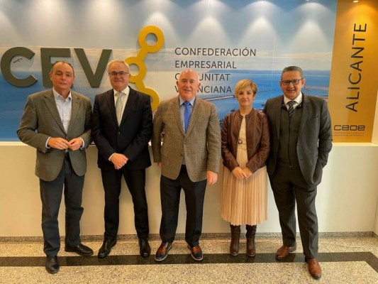 CEV Alicante cesa a Juanjo Sellés (Uepal) como vicepresidente por pérdida de confianza