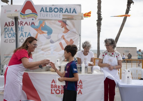 Alboraia acerca el Día de la Horchata de la Patacona a mil personas