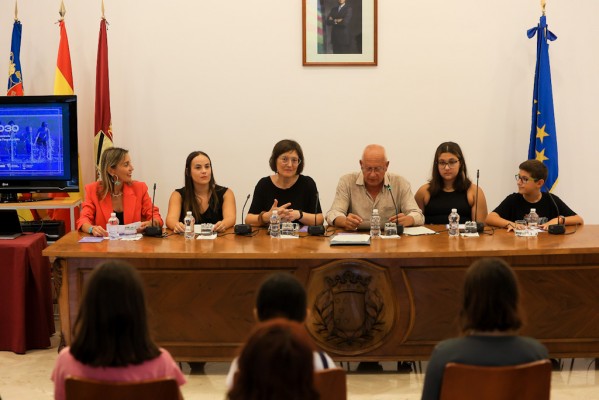 Dénia presenta su misión de innovación para ser una ciudad amiga de la infancia y la adolescencia