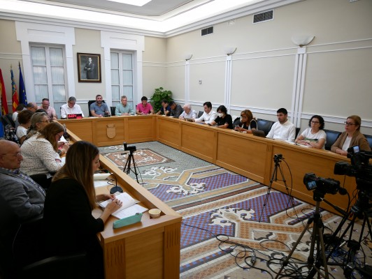 Crevillent aprueba en pleno su primer Plan Joven y un Plan Antifraude