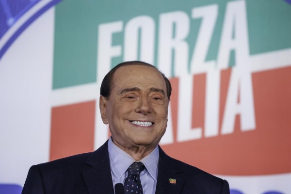  Berlusconi logra un escaño y volverá al Senado italiano tras su expulsión en 2013