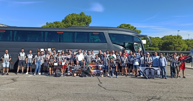 Encapuchados agreden a seguidores del Castellón con lanzamiento de botellas de cristal