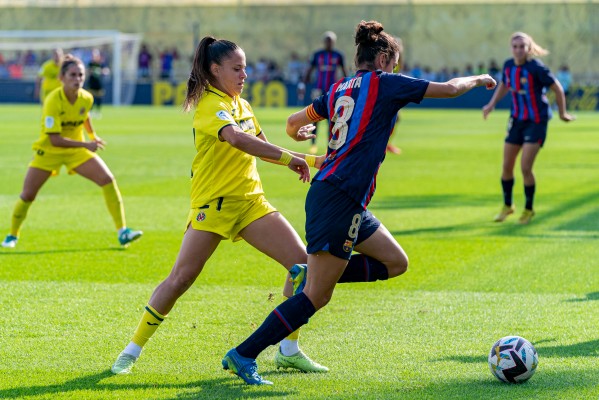 El Villarreal Femenino da la cara frente al Barcelona