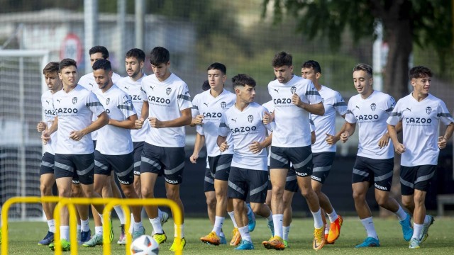 El Mestalla viaja Olot a por su segunda victoria del curso
