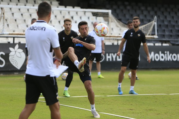 El Castellón quiere imponer su ley en el RCDE Stadium ante un Cornellà en alza