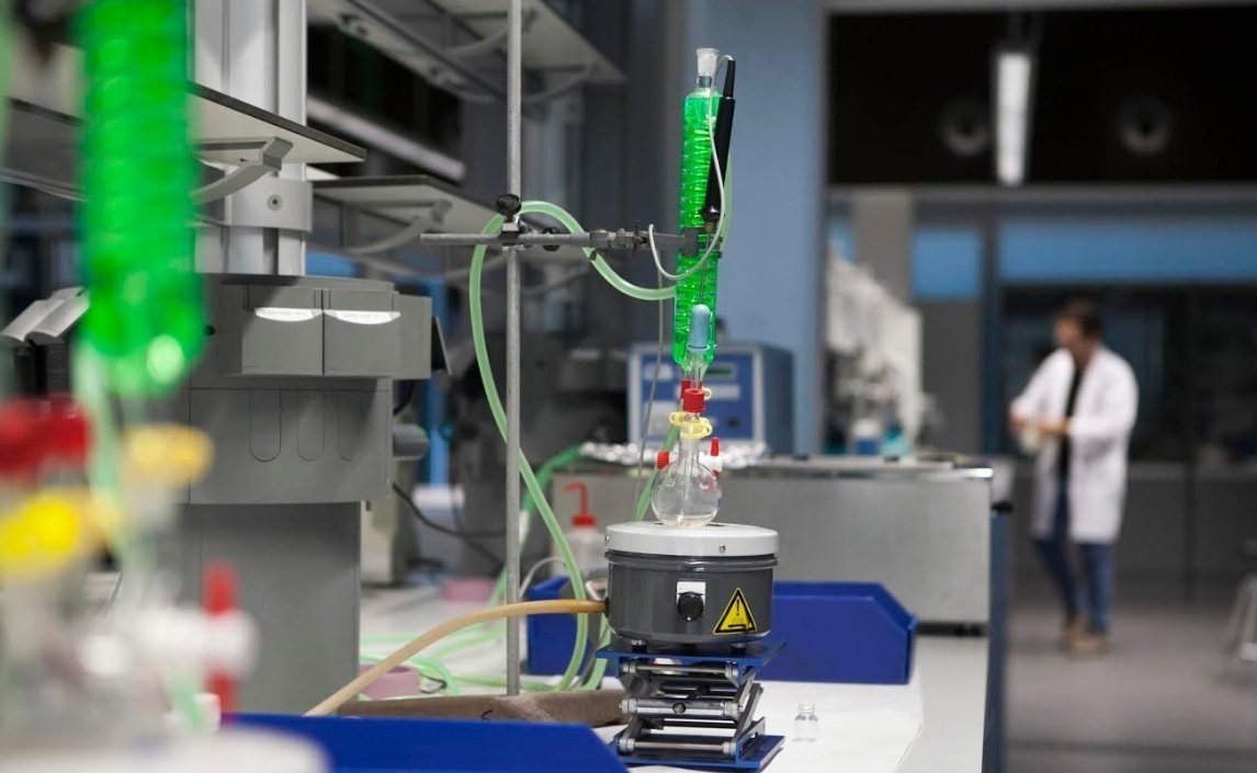 La conselleria de Universidades incorpora 160 investigadores al programa GenT en cinco años