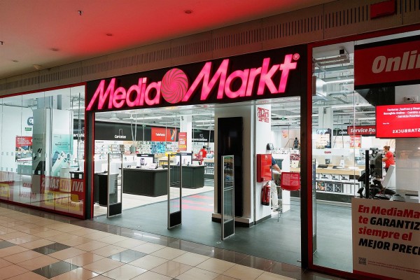 MediaMarkt abre su tercera tienda en València en el centro comercial Aqua