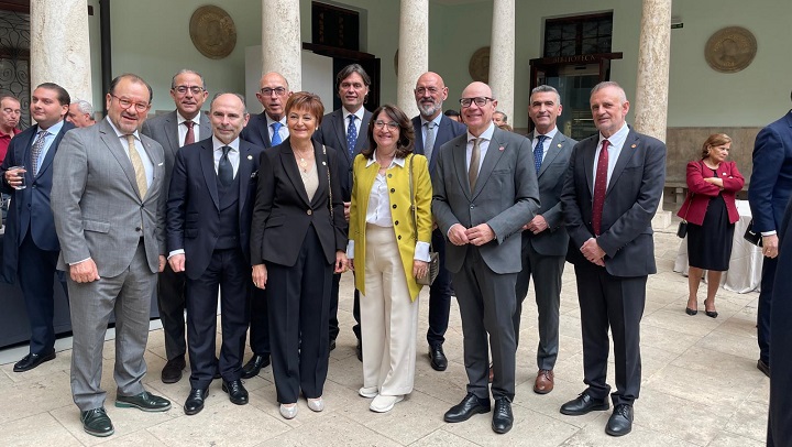 Ezentis acusa la crisis brasileña y cae en bolsa a mínimos de hace dos años