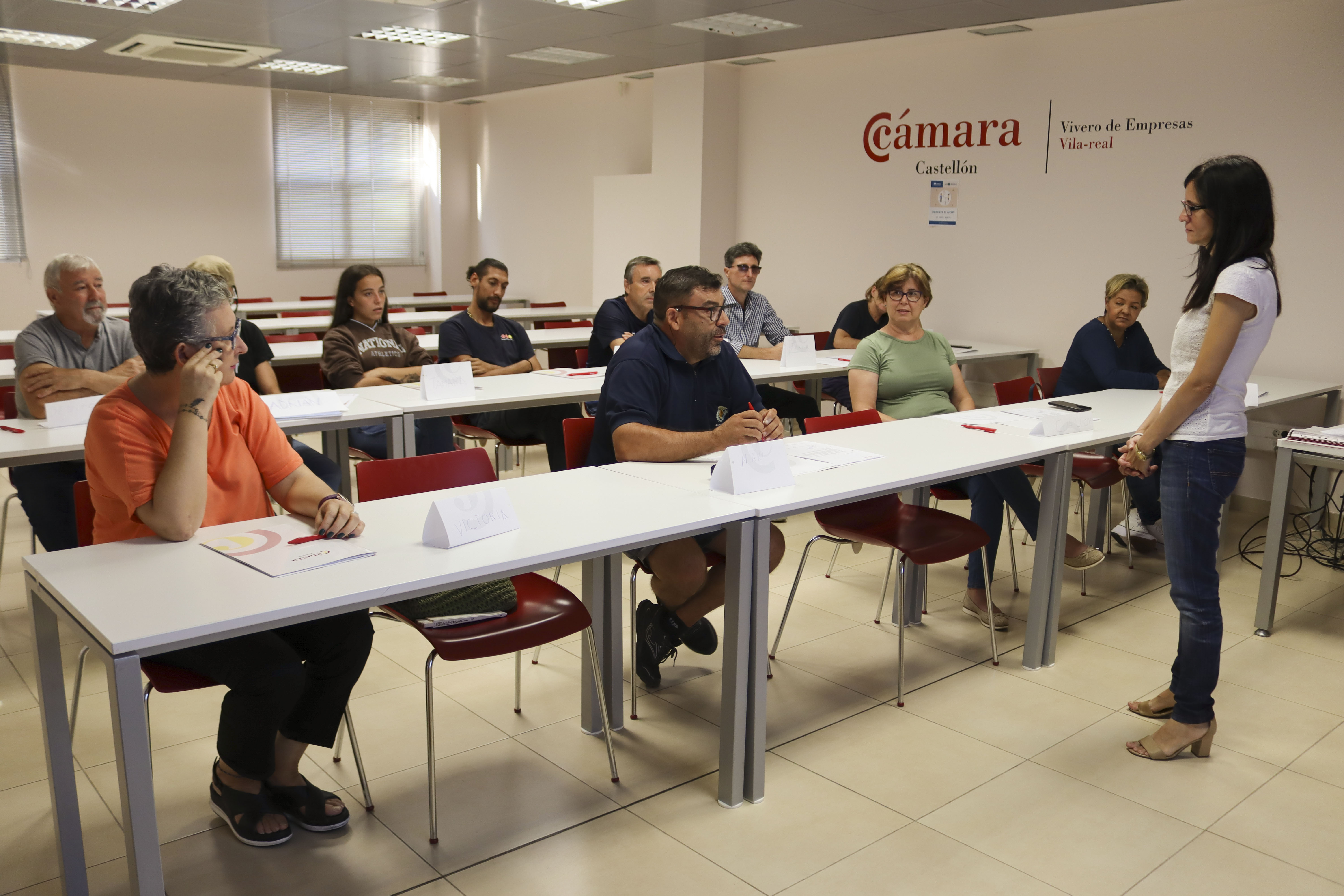 Vila-real ofrece cursos de formación especializada a los beneficiarios de Empuju y Ecovid 