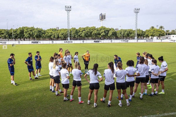 El Valencia Femenino buscará su primera victoria en casa contra el Sevilla