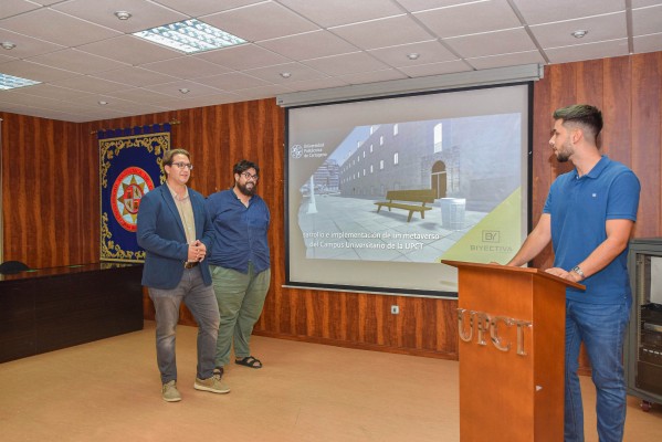La UPCT se adentra en 'Matrix': el metaverso ya es una realidad en Cartagena