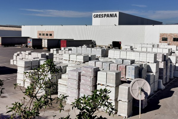 Grespania cierra un ERTE para 92 trabajadores pero sigue produciendo en sus tres plantas