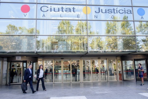 ¿Pudo Oltra obstaculizar la investigación de los abusos?: las dudas que el juez trata de despejar