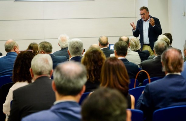 El sector del hábitat pide ayudas para garantizar el suministro energético a costes competitivos