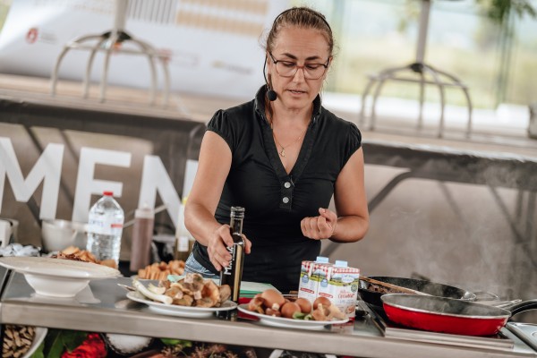 L'Aperitiu de Penyagolosa, la cita de Atzeneta del Maestrat para compartir vino y tapas con productores 