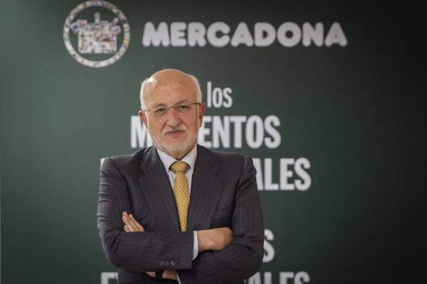 Mercadona invierte 60 millones de euros en su nave de producto fresco de Ribarroja
