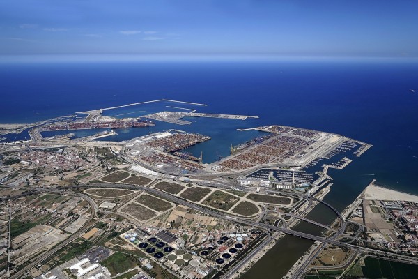 La Fiscalía abre una investigación por los vertidos del Puerto a la red municipal de saneamiento
