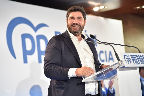 Miras da el paso y eliminará el Impuesto de Patrimonio en la Región 