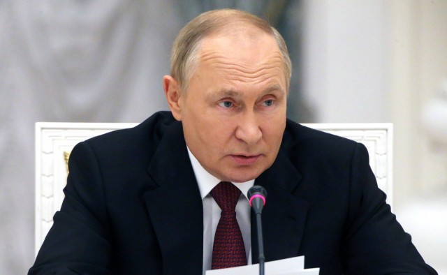 Detenidas un centenar de personas en protestas en Rusia contra la movilización anunciada