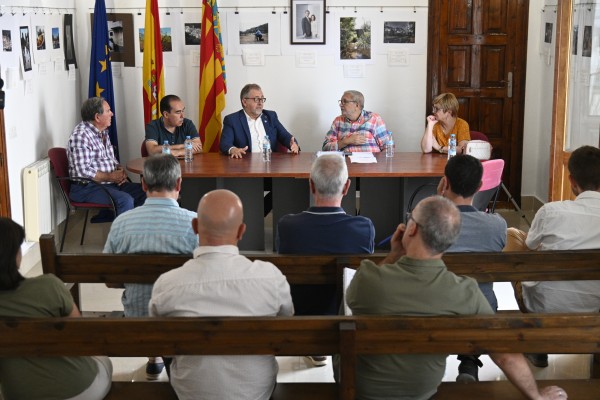 Martí plantea retrasar los convenios a los alcaldes de los pueblos afectados por el incendio de Bejís