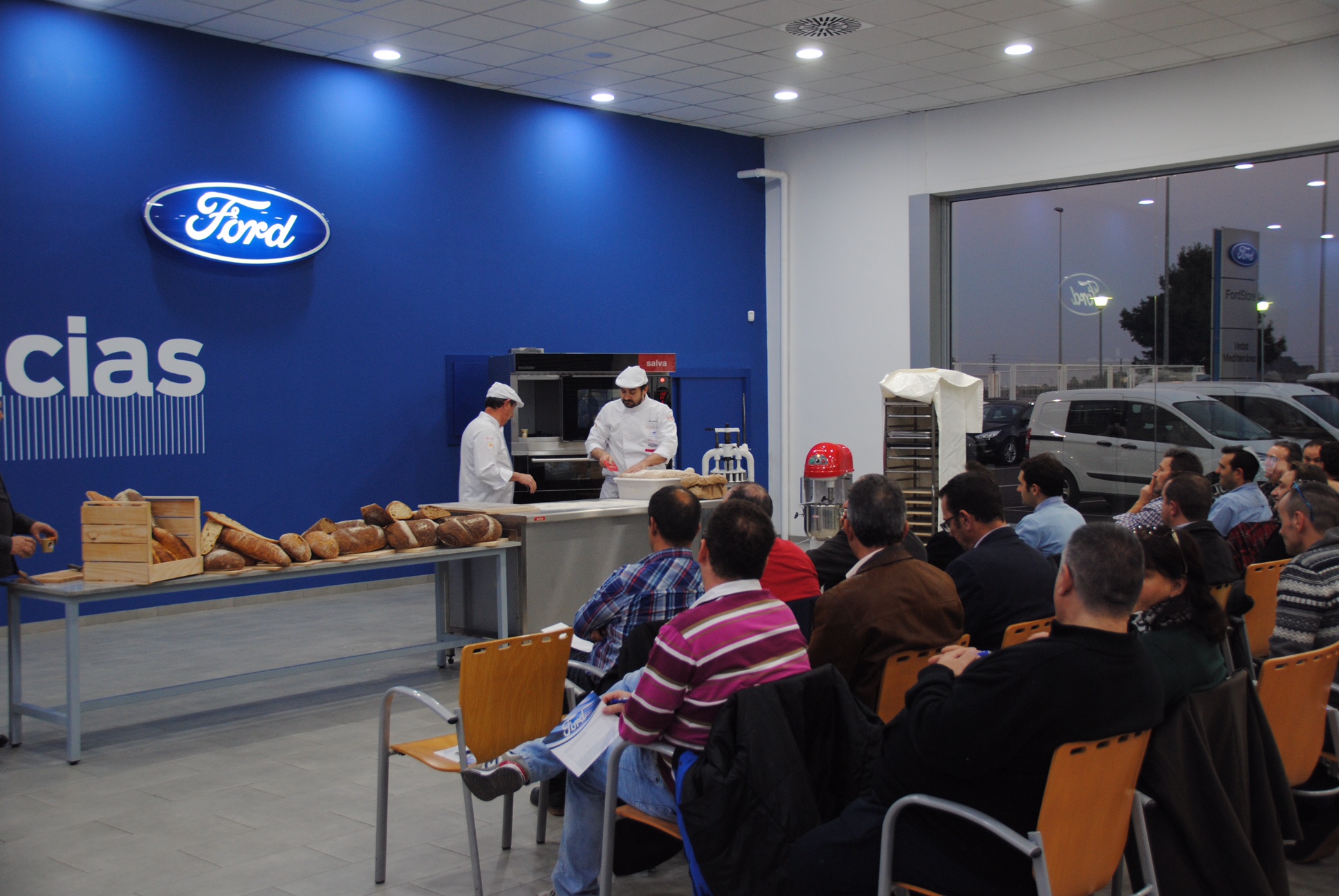 3ª master class organizada por Ford con el Equipo Espigas en Vedat Mediterráneo, concesionario Ford en Valencia