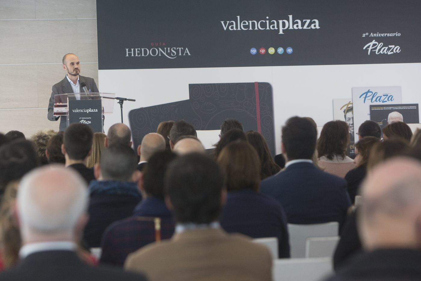 La presentación del Anuario de Guía Hedonista propicia un debate sobre la burbuja del sector y la crítica gastronómica