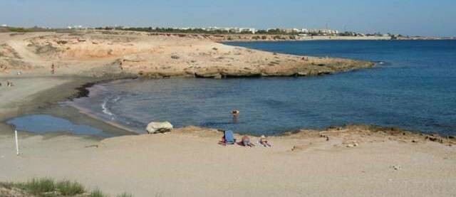 Unidas Podemos lleva a las Cortes el proyecto para construir 2.200 casas en Cala Mosca