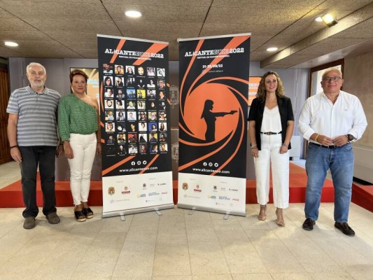 Alicante Noir arranca con más de 40 invitados y 30 actividades sobre el género de ficción criminal

