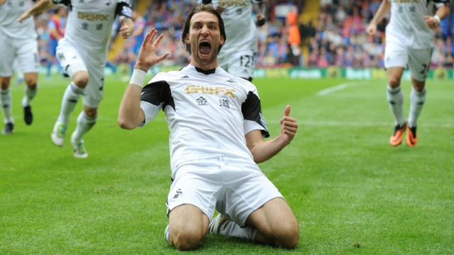 Michu deja el Swansea de mutuo acuerdo con el club