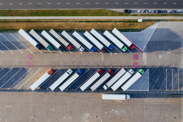 FVET destaca que la mitad de los transportistas valencianos 